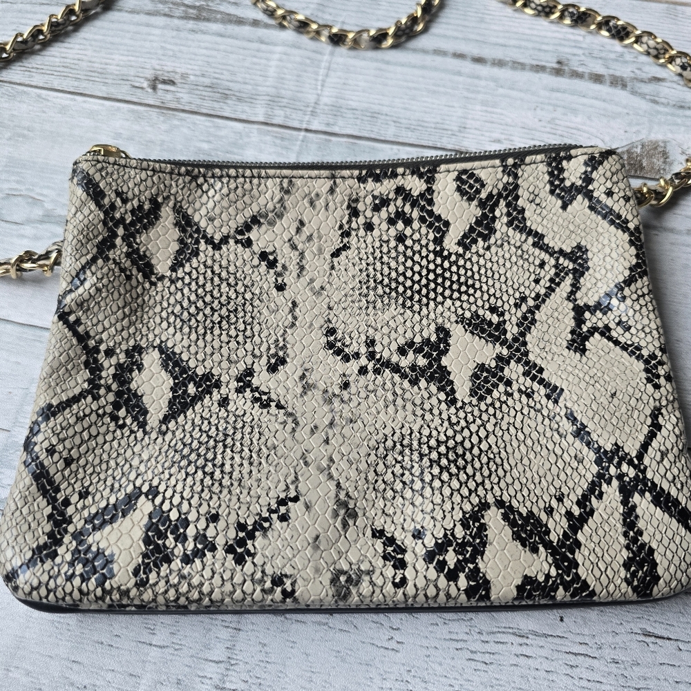 American Eagle Snakeskin Pattern Chain Strap Crossbody Purse - Picture 2 of 11